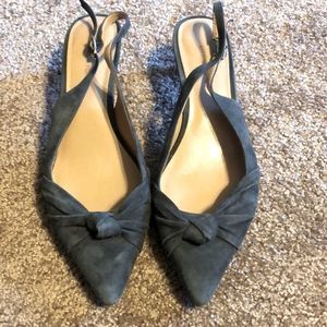🎉HP🎉Banana Republic Slingback Kitten Heels